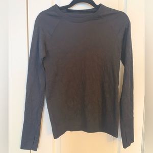 Lululemon Black Long-Sleeve